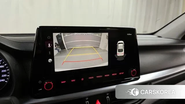 Kia The New K3 2nd generation 2022 Белый из Кореи, фото 6