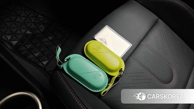Mini Cooper S Countryman 3rd Generation 2025 Красный из Кореи, фото 6