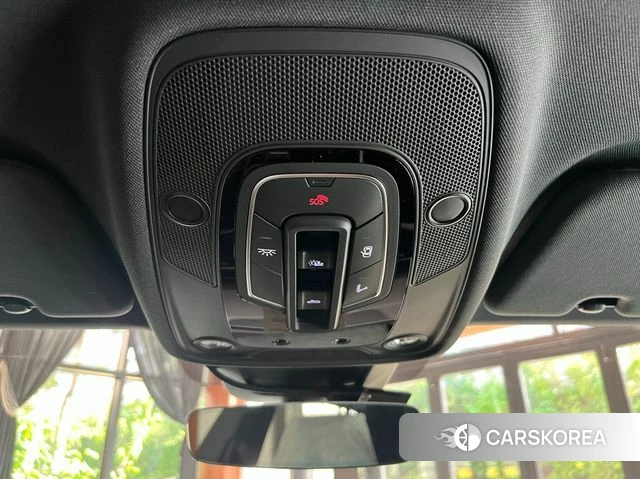 Audi Q8 (4M) 2026 Черный из Кореи, фото 6
