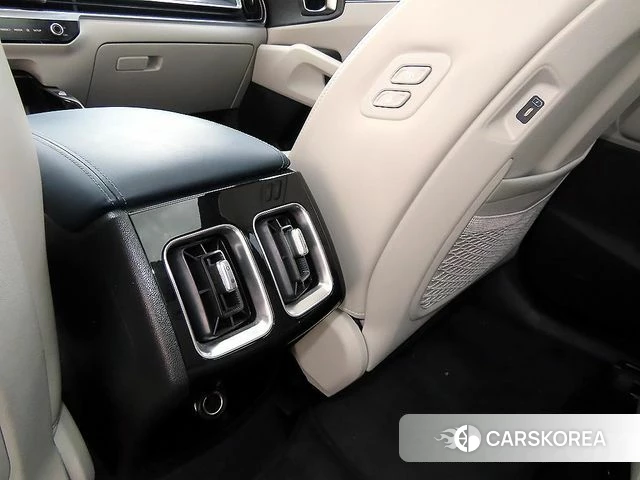 Kia The New Sorento 4th Generation 2023 Серый из Кореи, фото 6