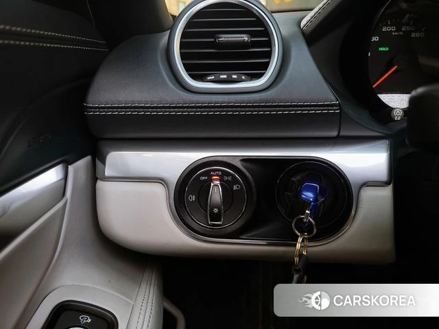Porsche 718 Boxster 2018 Синий из Кореи, фото 6
