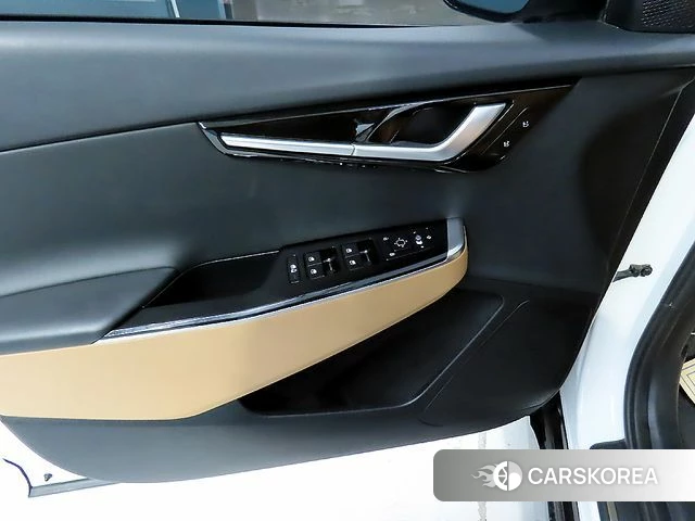 Kia EV6 2022 Белый из Кореи, фото 6