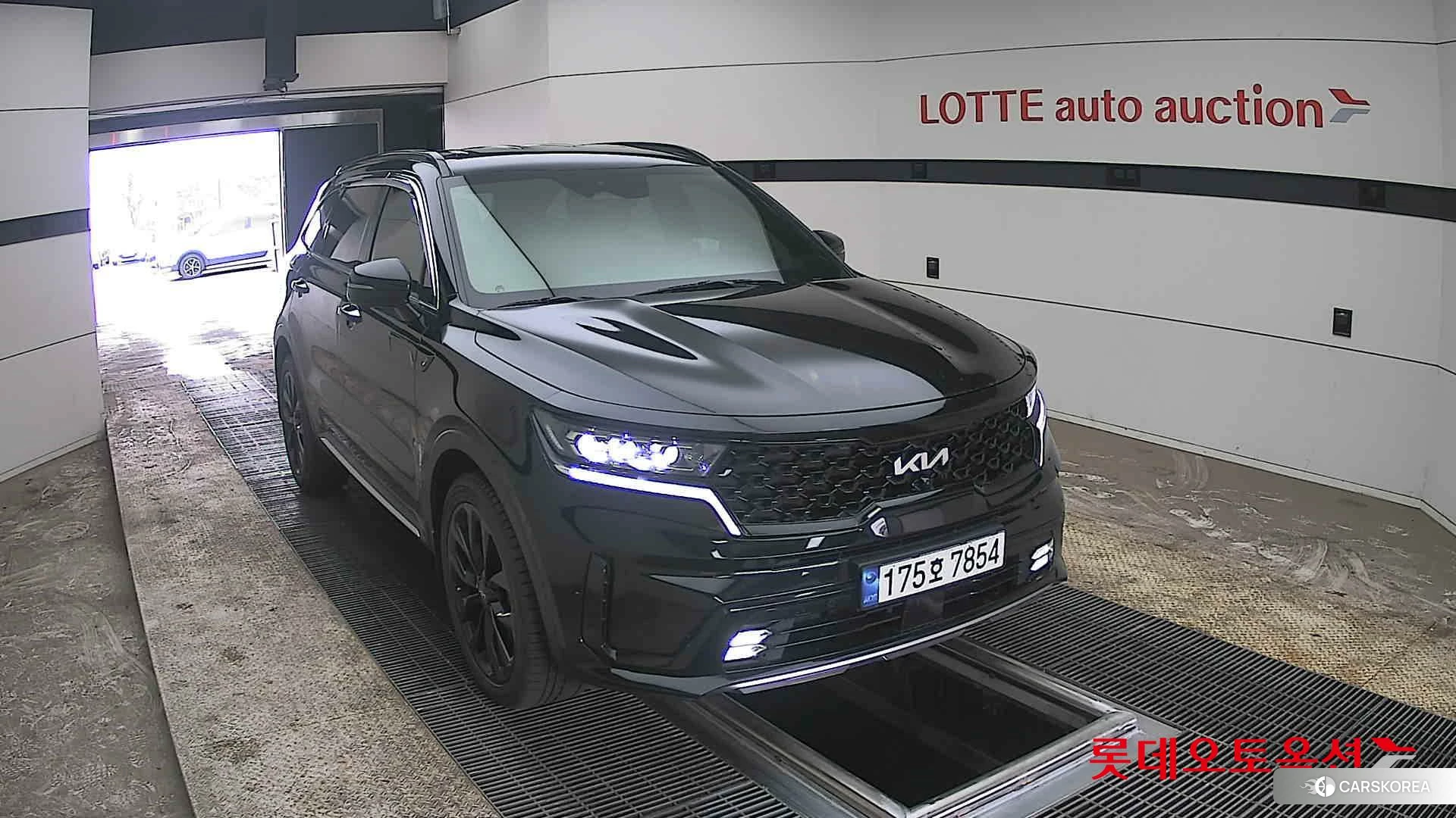 Kia Sorento 2023 Aurora Black Pearl из Кореи, фото 6