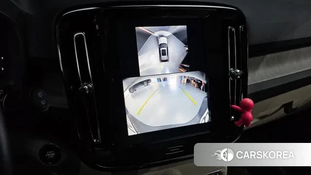 Volvo XC40 2024 Белый из Кореи, фото 6