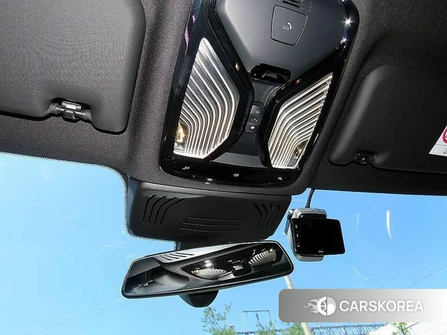 BMW X4 (G02) 2024 Светло-серебряный цвет из Кореи, фото 6