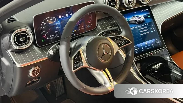 Mercedes-Benz C-Class W206 2025 Черный из Кореи, фото 6