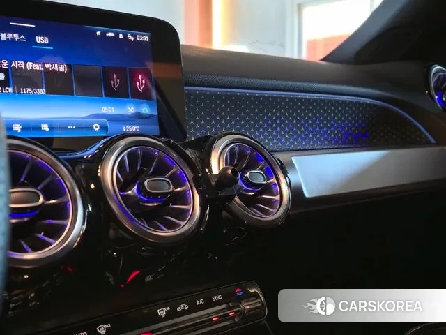 Mercedes-Benz GLB-Class X247 2024 Синий из Кореи, фото 6