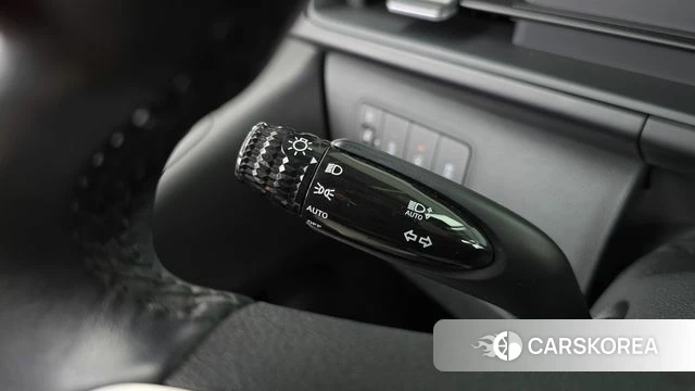 Hyundai Staria 2023 Серебристо-серый из Кореи, фото 6