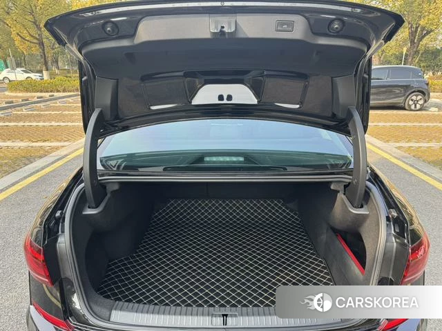 Volkswagen Passat 2023 Черный из Китая, фото 6
