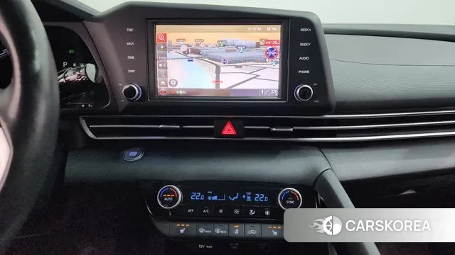 Hyundai Avante Hybrid (CN7) 2022 Белый из Кореи, фото 6