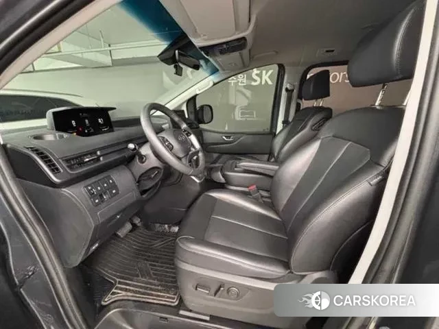 Hyundai Staria 2022 Серый из Кореи, фото 6