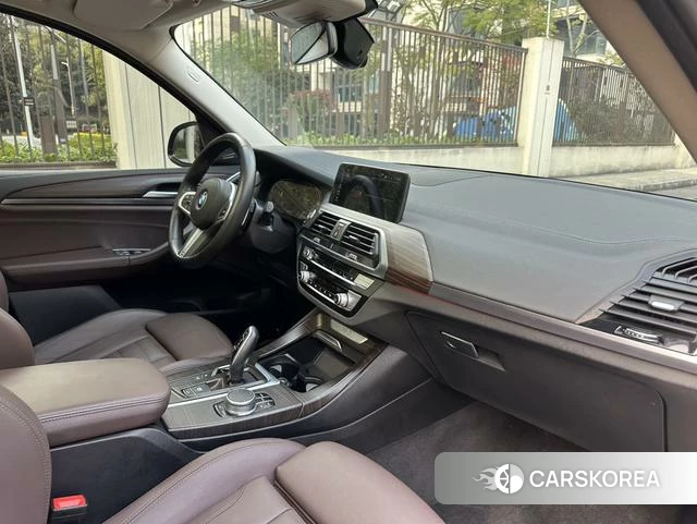 BMW X3 2021 Черный из Китая, фото 6