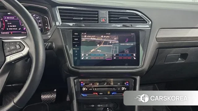 Volkswagen Tiguan Allspace 2023 Синий из Кореи, фото 6