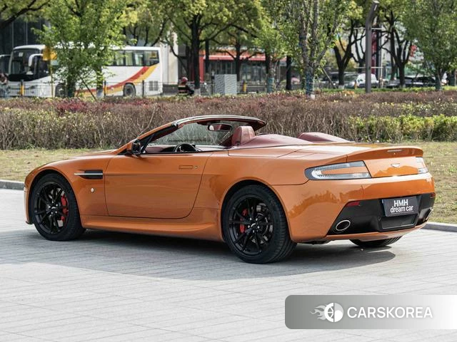 Aston Martin Vantage 2020 Оранжевый из Китая, фото 6