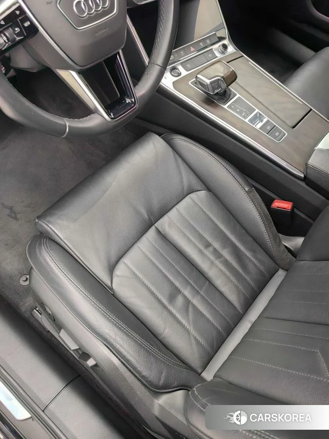 Audi A6L 2022 Черный из Китая, фото 6