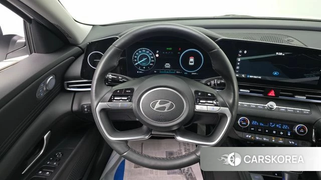 Hyundai The New Avante (CN7) 2023 Белый из Кореи, фото 6