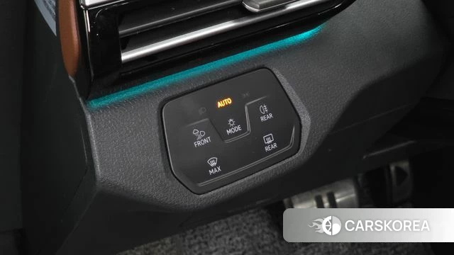 Volkswagen ID.4 2023 Черный из Кореи, фото 6