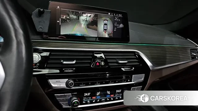 BMW 5 Series (G30) 2019 Черный из Кореи, фото 6