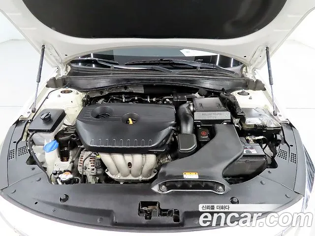 Kia The New K5 2nd generation 2018 Белый из Кореи, фото 6