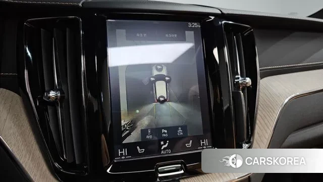 Volvo XC60 second Generation 2019 Белый из Кореи, фото 6