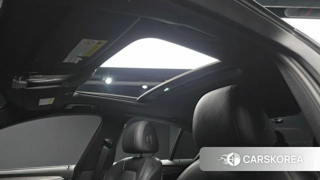BMW 5 Series (G30) 2018 Серый из Кореи, фото 6