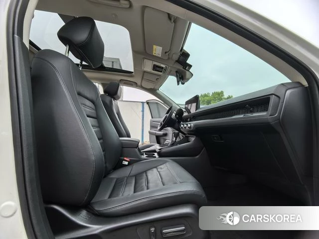 Honda CR-V 2023 Белый из Китая, фото 6