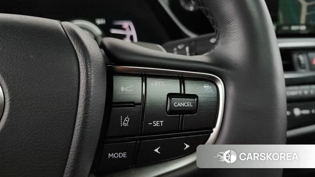 Lexus ES300h 7th generation id 4441738 из Кореи 6