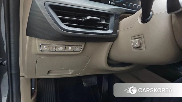 Kia K8 Hybrid 2022 Серый из Кореи, фото 6