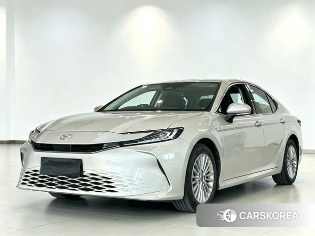 Toyota Camry 2024 Шампань из Китая, фото 6