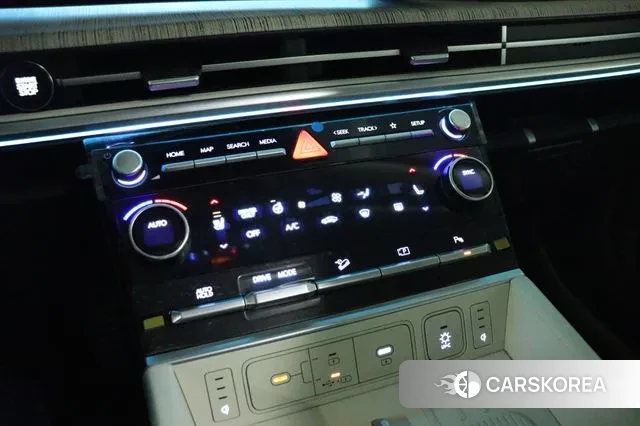 Hyundai Santa Fe (MX5) 2023 Белый из Кореи, фото 6