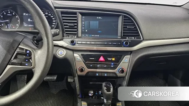 Hyundai Avante AD 2018 Серый из Кореи, фото 6