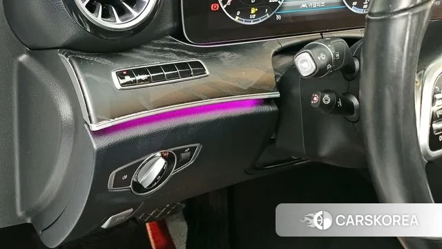 Mercedes-Benz E-Class W213 2018 Белый из Кореи, фото 6