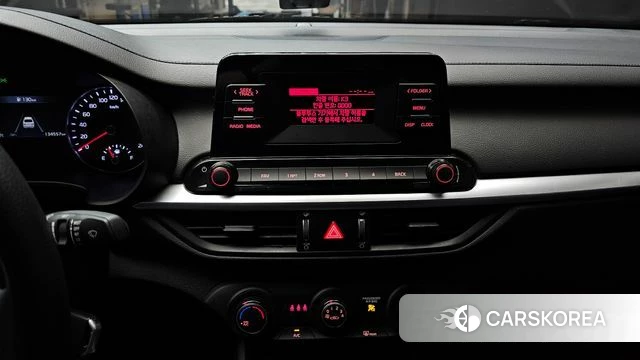 Kia The New K3 2nd generation 2021 Черный из Кореи, фото 6