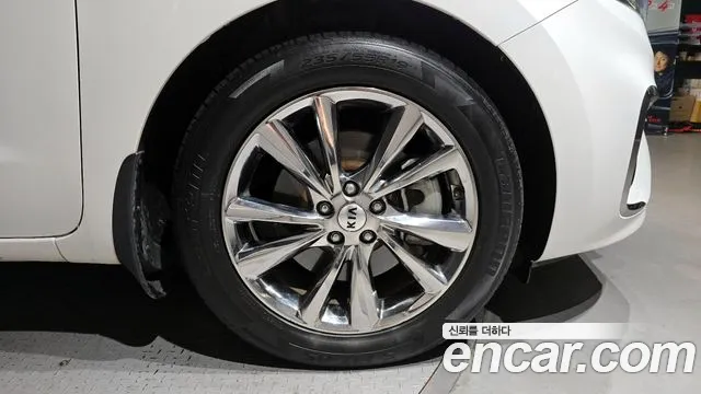 Kia The New Carnival id 2634216 из Кореи 6