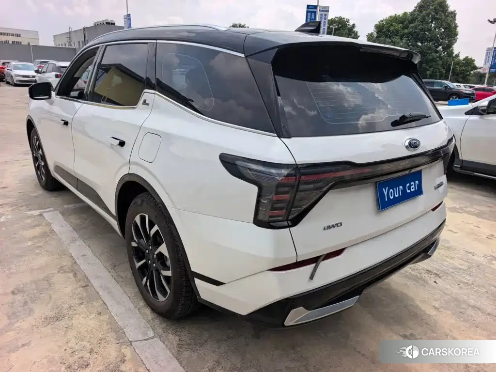 Ford Edge 2025 Белый из Китая, фото 6