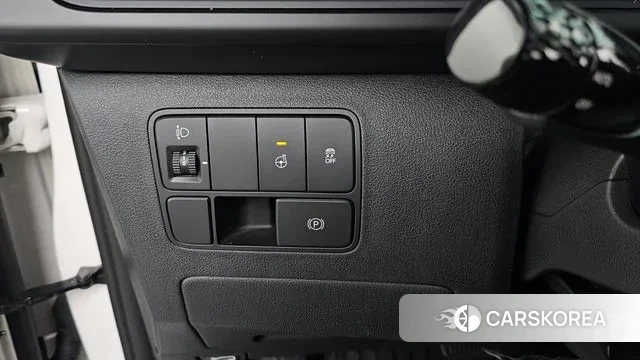 Hyundai Staria 2023 Белый из Кореи, фото 6