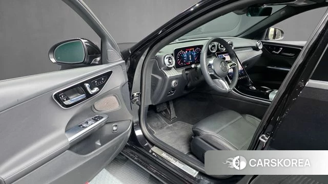 Mercedes-Benz C-Class W206 2025 Черный из Кореи, фото 6