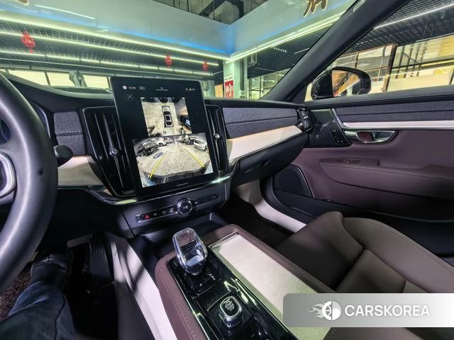 Volvo S90 2025 Черный из Китая, фото 6