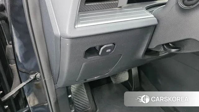 Ssangyong Torres 2022 Черный из Кореи, фото 6