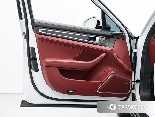 Porsche Panamera (971) 2022 Белый из Кореи, фото 6