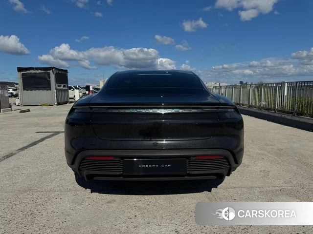Porsche Taycan 2025 Черный из Кореи, фото 6