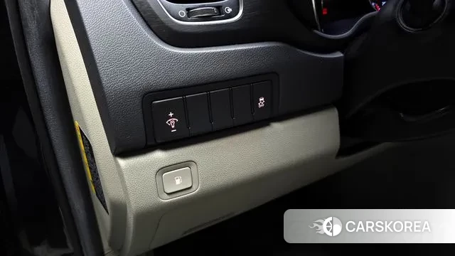 Kia The New Carnival 2018 Серый из Кореи, фото 6