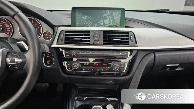 BMW 4 Series (F32) 2018 Белый из Кореи, фото 6