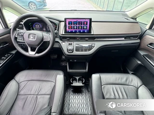 Honda Odyssey 2023 Белый из Китая, фото 6