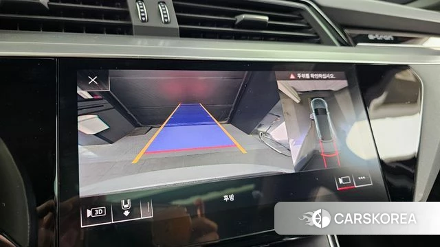 Audi e-Tron 2020 Белый из Кореи, фото 6