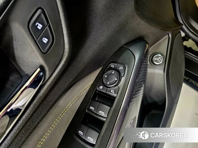 Chevrolet (GM Daewoo) Trax Crossover 2024 Черный из Кореи, фото 6