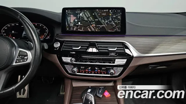 BMW 5 Series (G30) id 2319849 из Кореи 6