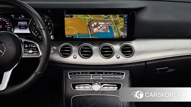 Mercedes-Benz E-Class W213 2020 Черный из Кореи, фото 6