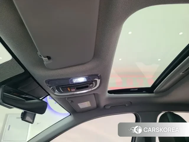 Hyundai The New Avante (CN7) 2024 Белый из Кореи, фото 6