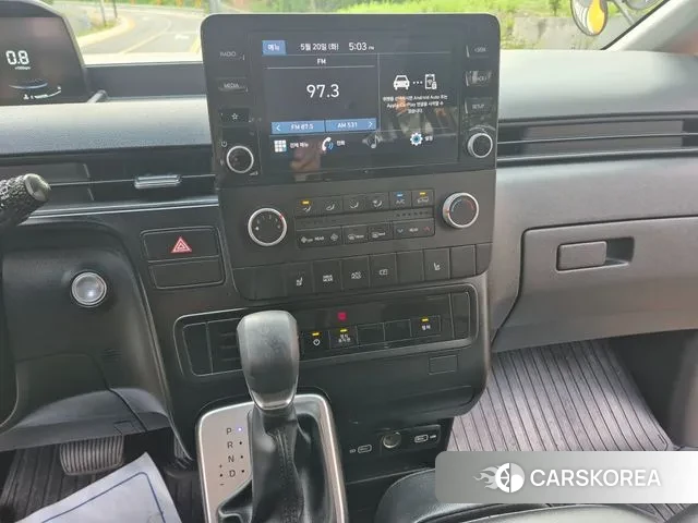 Hyundai Staria 2023 Желтый из Кореи, фото 6